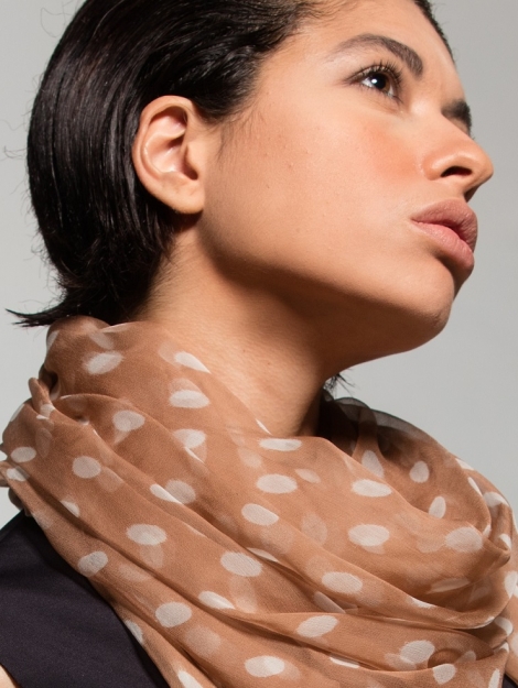 Echarpe Maxi Lunares
